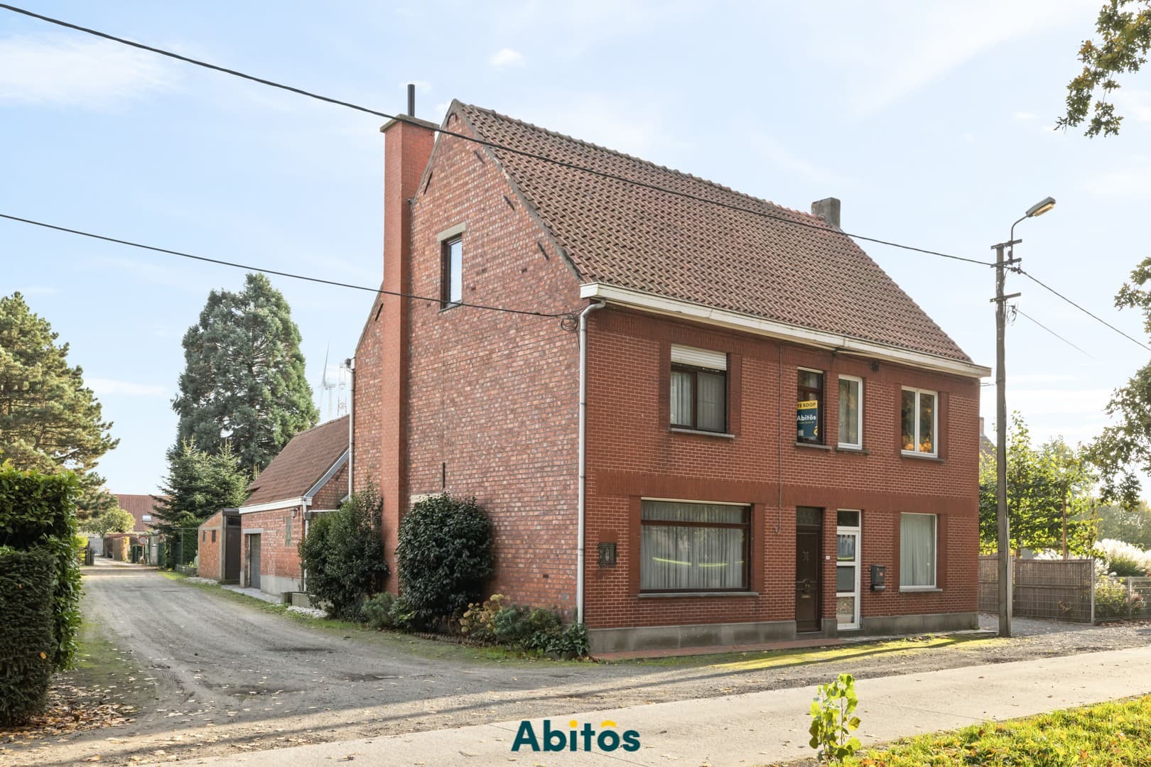 Halfopen bebouwing met 3 slaapkamers